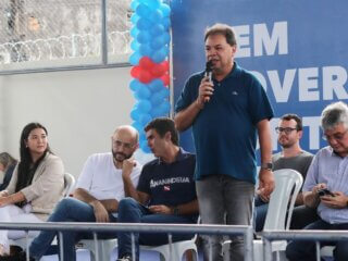 Presidente da Alepa, deputado Chicão, participa de inauguração de escola em Ananindeua