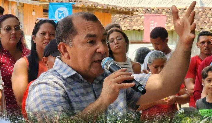 Deputado Elias Santiago participa de entrega da Escola Nova Esperança em Concórdia do Pará