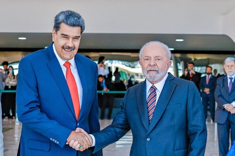 Maduro manda indireta a Lula: "Ninguém se meteu com o Brasil em 2022"