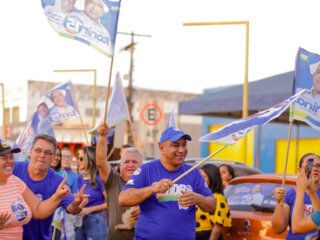 Grande adesivaço abre campanha de Itonir Tavares (MDB) em Jacundá