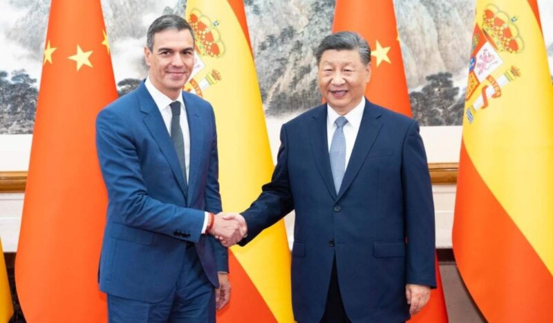 Líder chinês Xi Jinping reúne-se com primeiro-ministro da Espanha, Pedro Sanchez