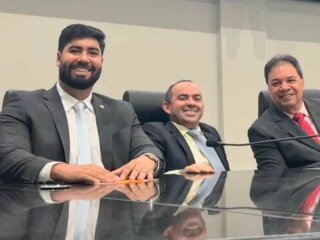 "É sempre uma honra poder representar os paraenses", afirmou o deputado Adriano Coelho