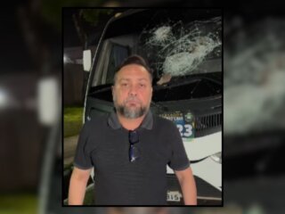 Vereador Zezinho Lima (PL) tem ônibus de campanha atacado e oferece R$ 10 mil por informações