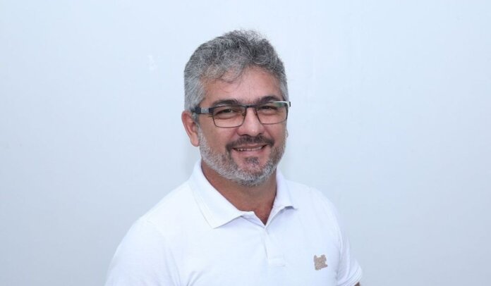 Ivanildo Rego, candidato a vice-prefeito de Goianésia do Pará, segue hospitalizado no Hospital Regional de Tucuruí