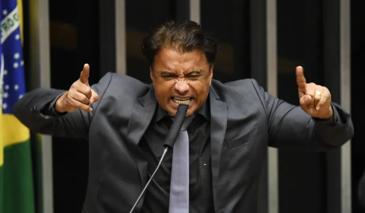 Ex-deputado Wladimir Costa é condenado a 12 anos de prisão por violência política e extorsão