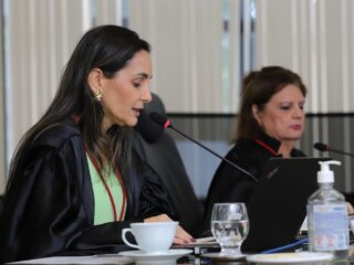 Juíza Anete Penna de Carvalho, o aniversário e o reconhecimento