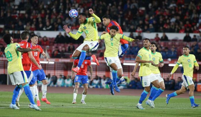 Brasil vence o Chile de virada pelas Eliminatórias da Copa do Mundo