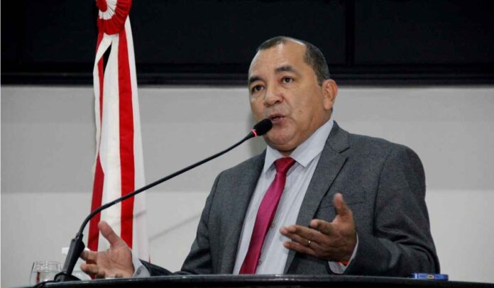 Deputado Elias Santiago solicita melhorias em segurança e trafegabilidade em trecho da PA-127