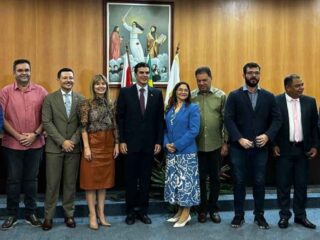 Renato Oliveira participa da cerimônia de sanção da Lei que eleva à 3ª Entrância Comarcas de Santarém, Marabá e Ananindeua