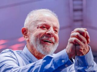 Lula comemora 79 anos; história de lutas, superação e vitórias