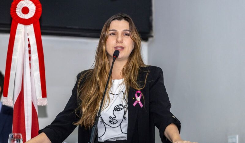 Com Projeto de Lei aprovado, deputada Paula Titan garante prioridade para mamografias de mulheres de 40 a 70 anos