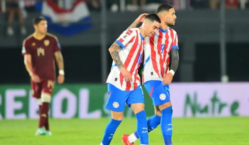 Paraguai vira sobre Venezuela com dois gols de Sanabria e vence por 2 x 1 nas Eliminatórias