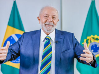 QUAEST: 52% Aprovam Lula; 47% Desaprovam