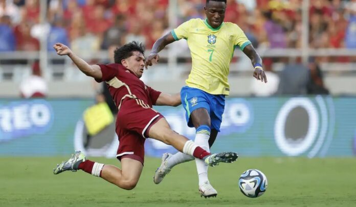 Brasil decepciona e empata por 1x1 com a Venezuela; Vini Jr. perde pênalti