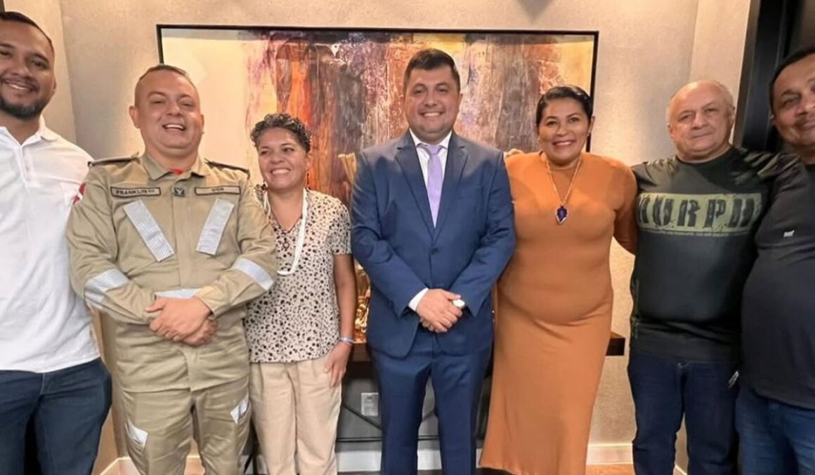 Deputado Renato Oliveira recebe vereadores e lideranças para debater demandas do Pará