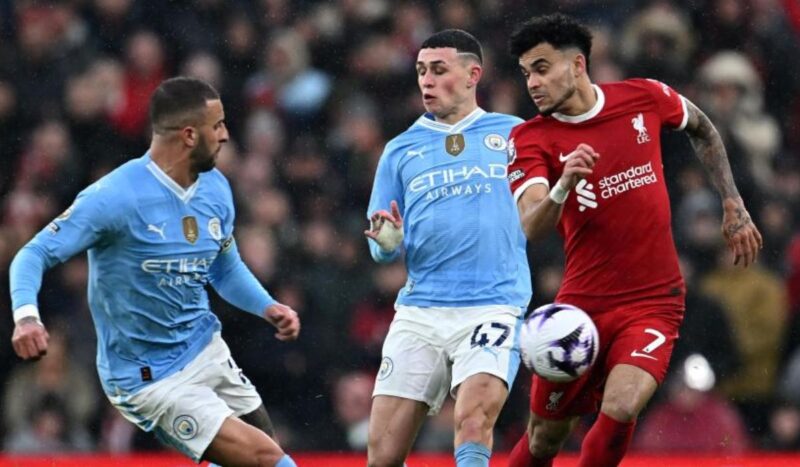 Liverpool e Manchester City disputam duelo decisivo pelo topo da Premier League