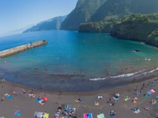 Ilha Descubra a Madeira: Um Paraíso Atlântico com Experiências Inesquecíveis