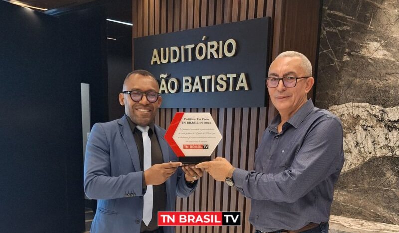 Zé Maria, Secretário de Saúde de Ipixuna do Pará, recebe prêmio "Política Em Foco TN Brasil TV 2024"