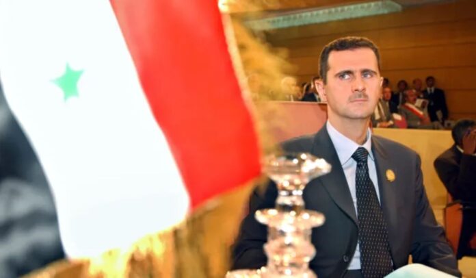 Bashar al-Assad deixa a Síria e ordena transição pacífica de poder