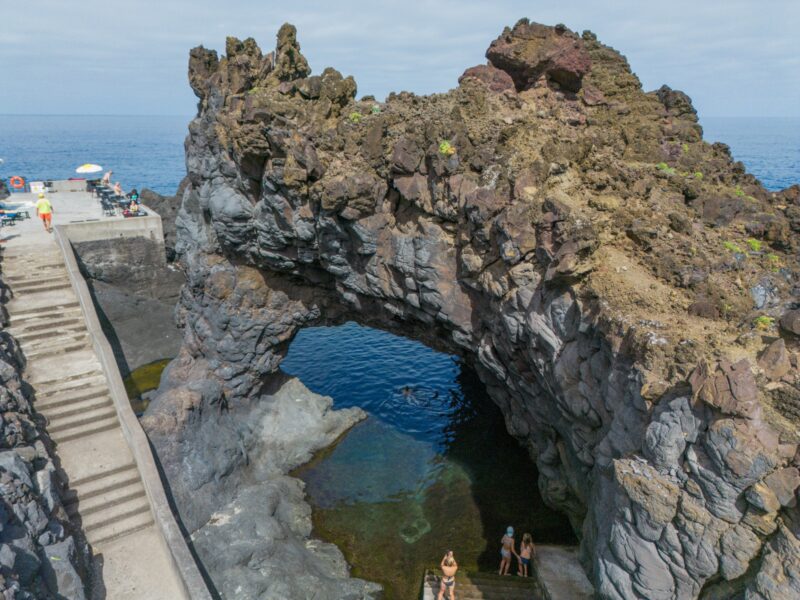 Descubra a Madeira: Um Paraíso Atlântico com Experiências Inesquecíveis