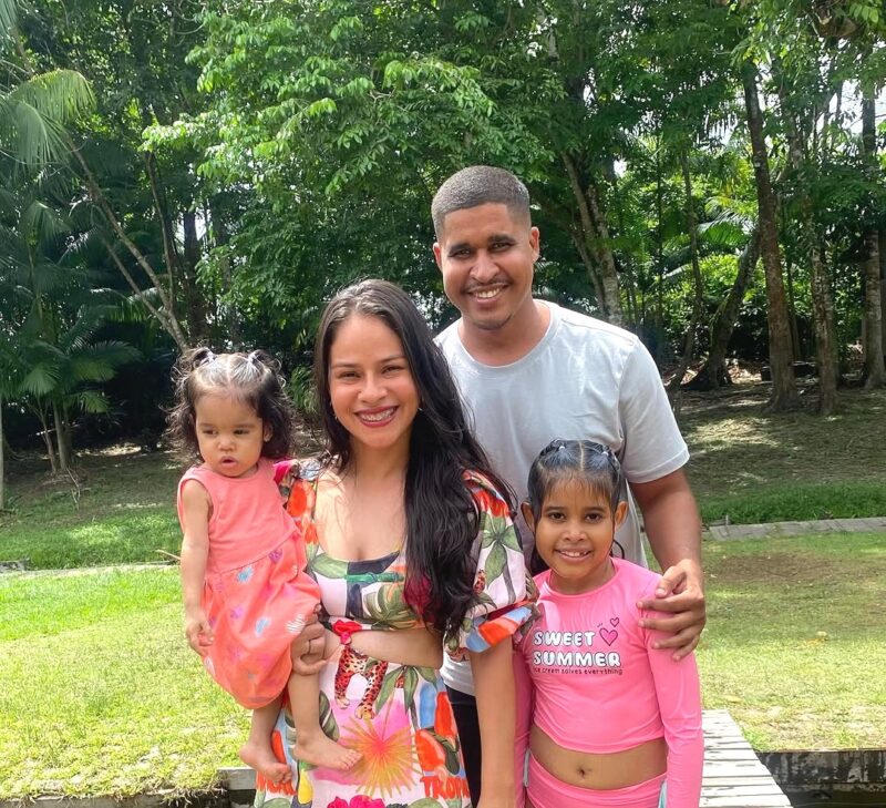 Taty Silva e sua família residentes em Ipixuna do Pará / Foto: AP