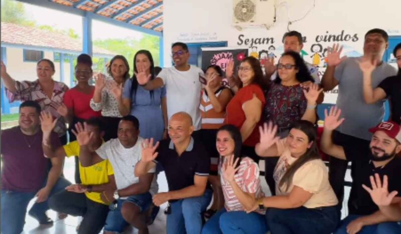 Artemes Oliveira apresenta nova equipe da Assistência Social do Distrito Novo Horizonte