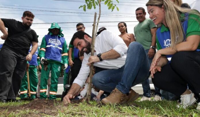 Prefeito Igor Normando lança projeto "Cidade Verde" com plantio de árvores regionais em Belém