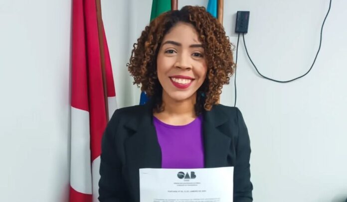 OAB Advogada Amanda Almeida tomou posse como presidente da Comissão de Apoio à Advocacia Criminal de Ananindeua