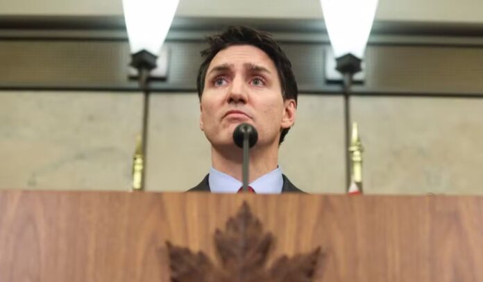 Em retaliação Justin Trudeau anuncia tarifas de 25% sobre produtos dos EUA