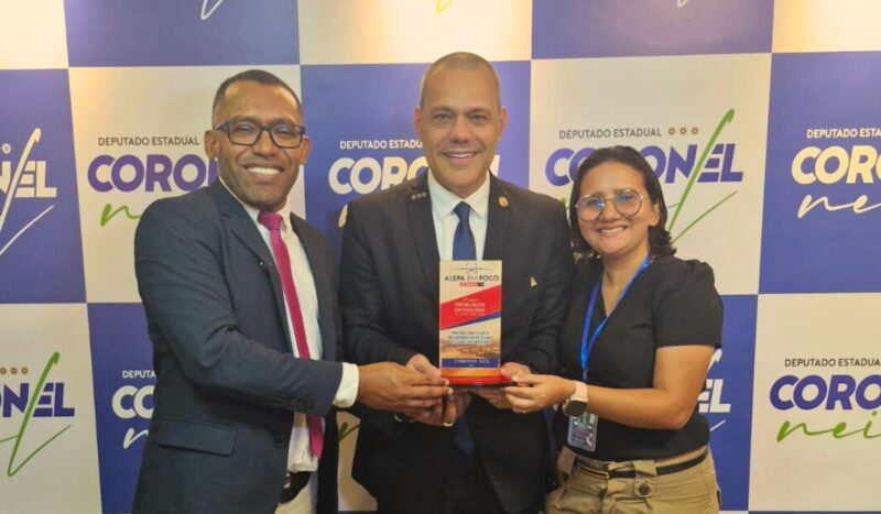 Coronel Neil (PL) recebe prêmio Alepa Em Foco 2024 “Melhores Deputados Estaduais do Pará”