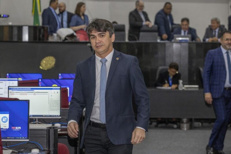 Deputado Wescley Tomaz segue no comando da CTIC para o biênio 2025-2027