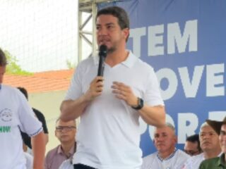 Deputado Ronie Silva destaca entrega de escola reconstruída em Brasil Novo