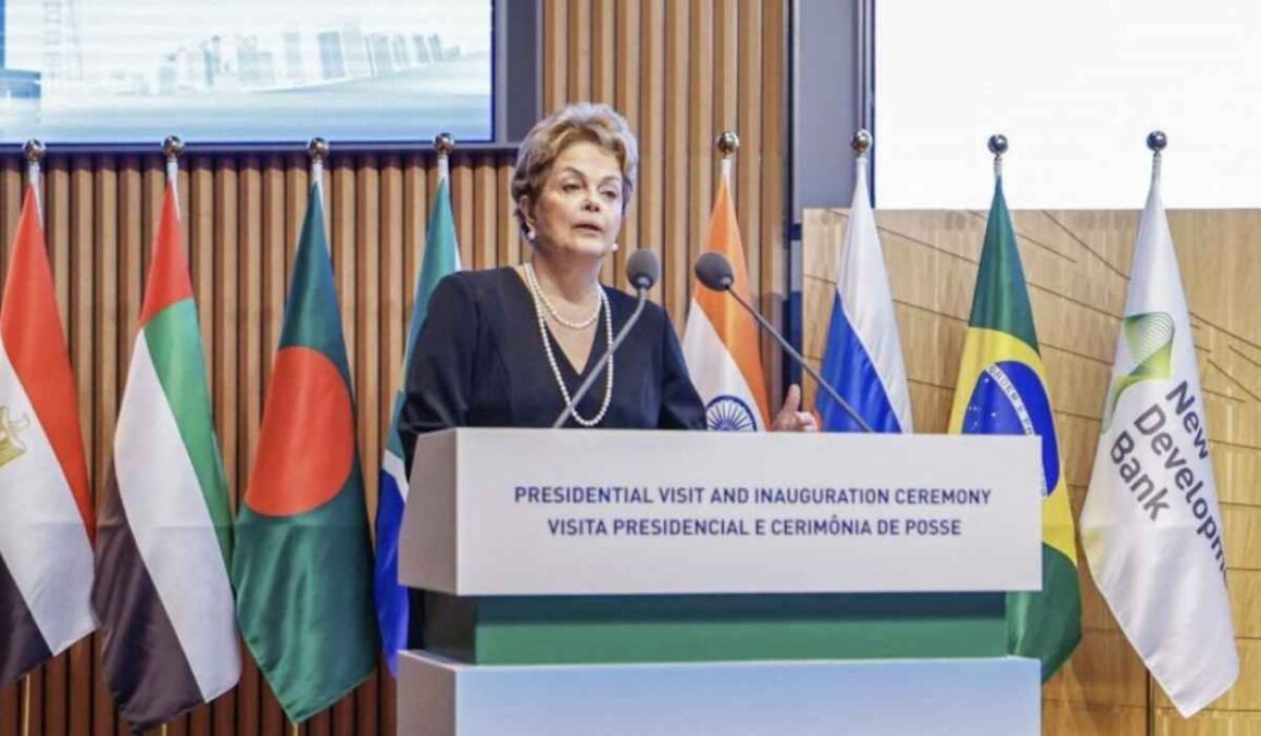 Dilma Rousseff é reeleita para a presidência do Banco dos Brics