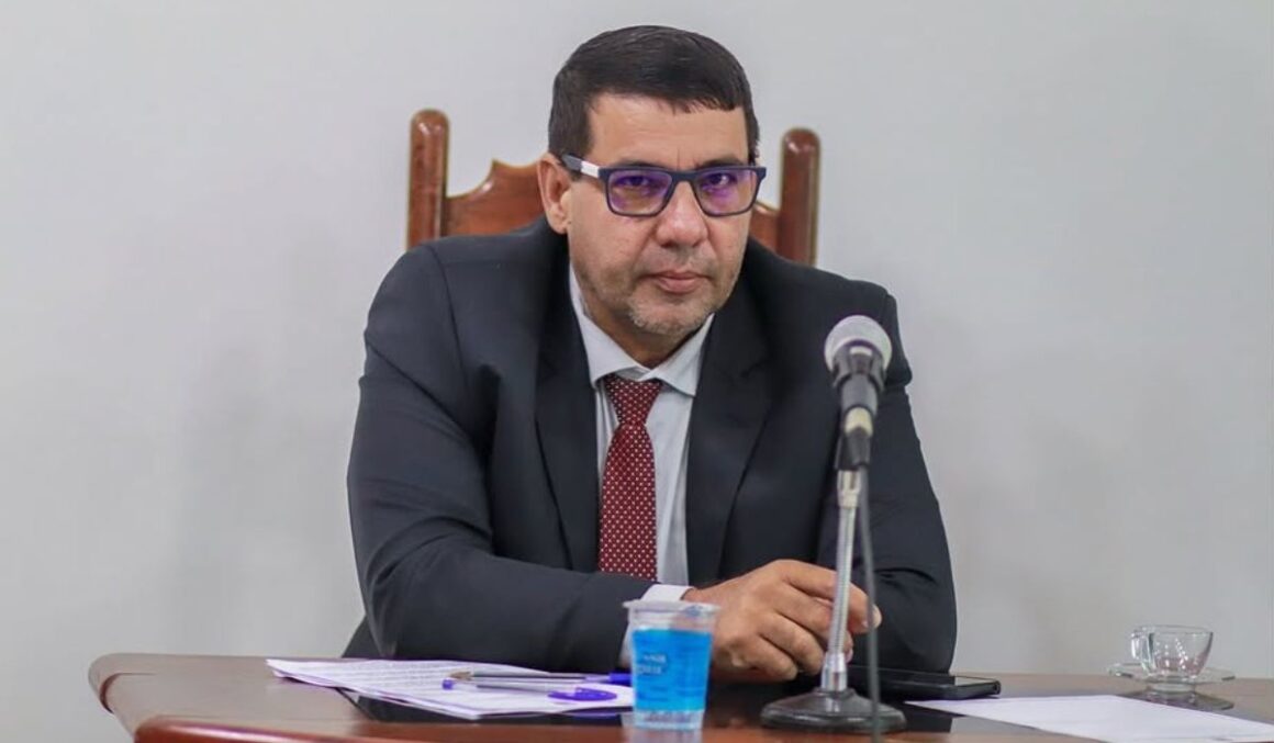 Vereador Miltinho Boiadeiro tem indicações aprovadas para manutenção e recapeamento de vias em Tailândia