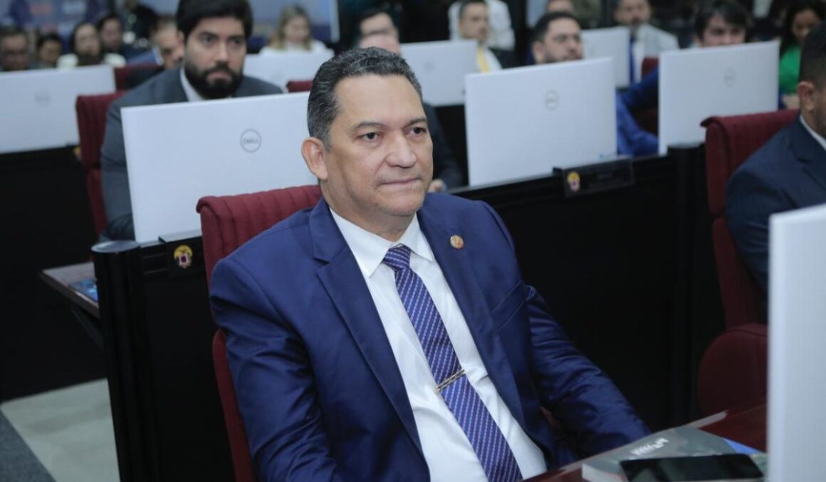 Deputado Torrinho Torres (MDB), se reelege em 2026?