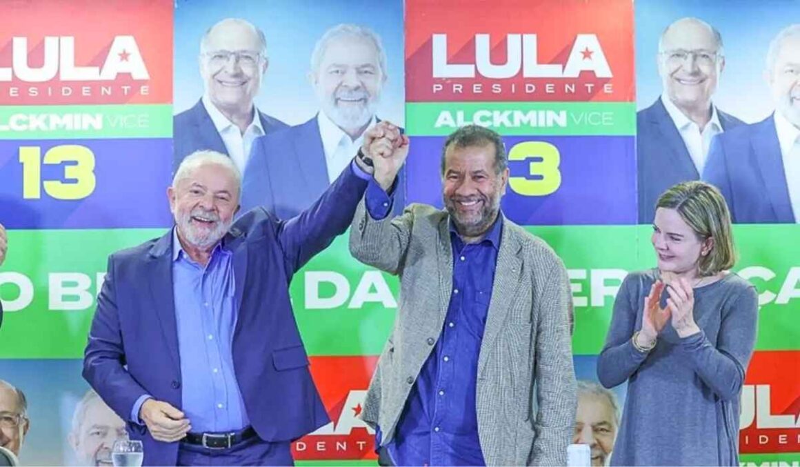PDT deixa base do governo Lula e adota posição independente