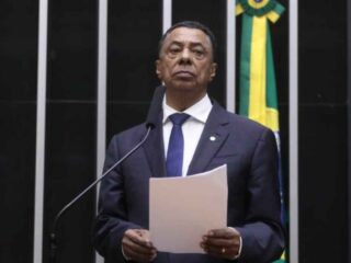 Câmara aprova projeto para ampliar número de deputados de 513 para 531