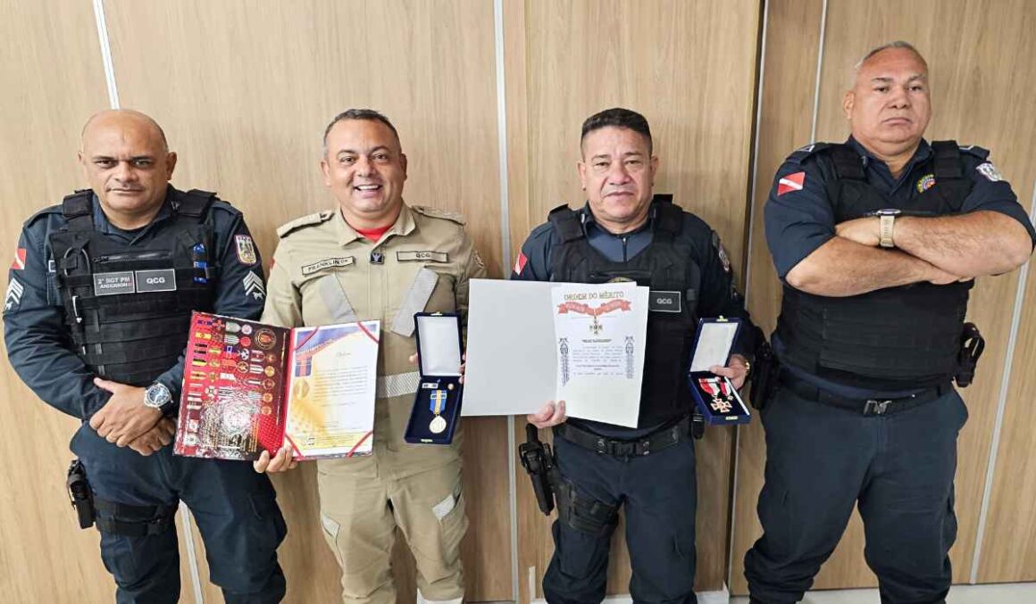 Capitão BM Frank é condecorado com Medalha da Ordem do Mérito Defesa Civil