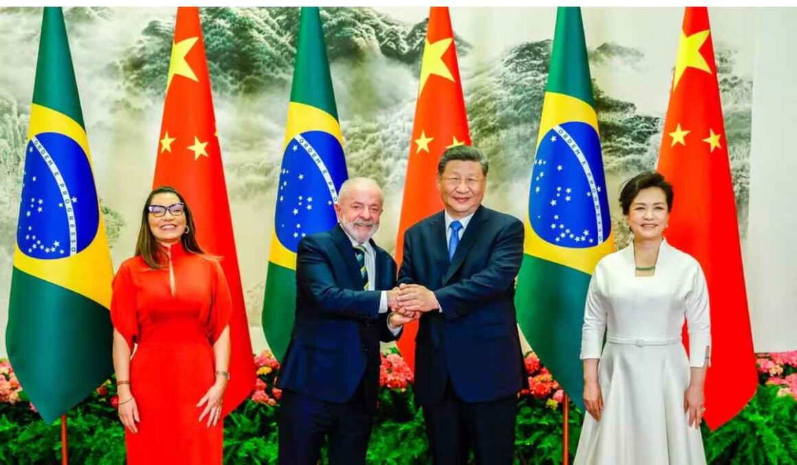 "Não há protocolo que me faça calar", diz Janja sobre fala a Xi Jinping