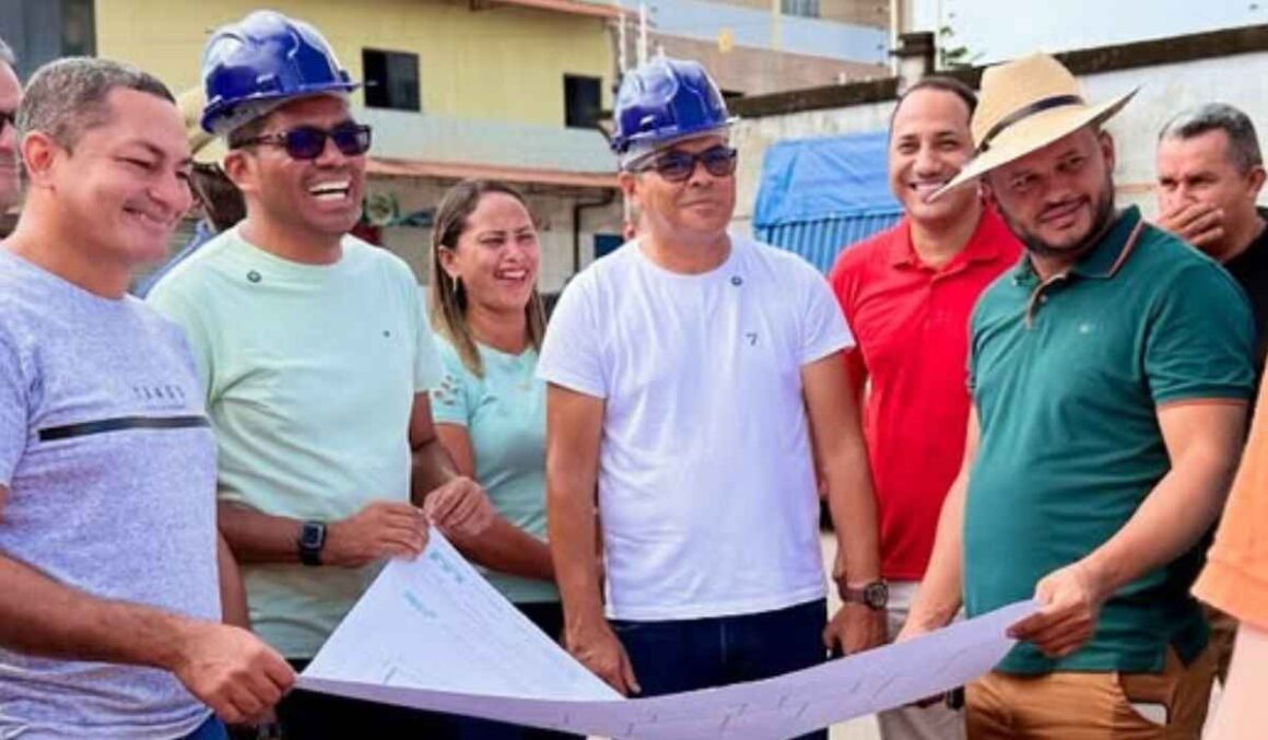 Artemes Oliveira vistoria obras de infraestrutura e educação em Ipixuna do Pará