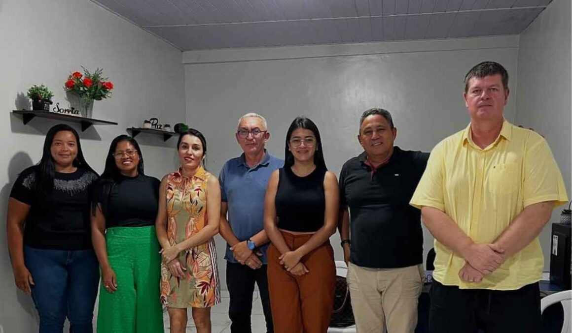 Secretário Zé Maria participa de reunião para aprimorar processos administrativos na saúde municipal