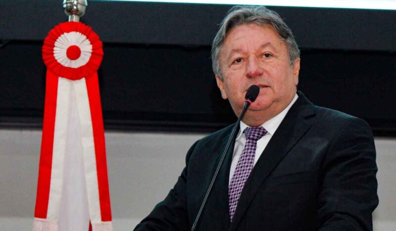 Proteção de crianças e adolescentes: PL de Eliel Faustino é aprovado na Alepa