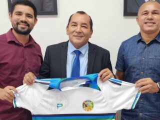 Conexões e Soluções: Elias Santiago (PT) recebe lideranças em seu gabinete