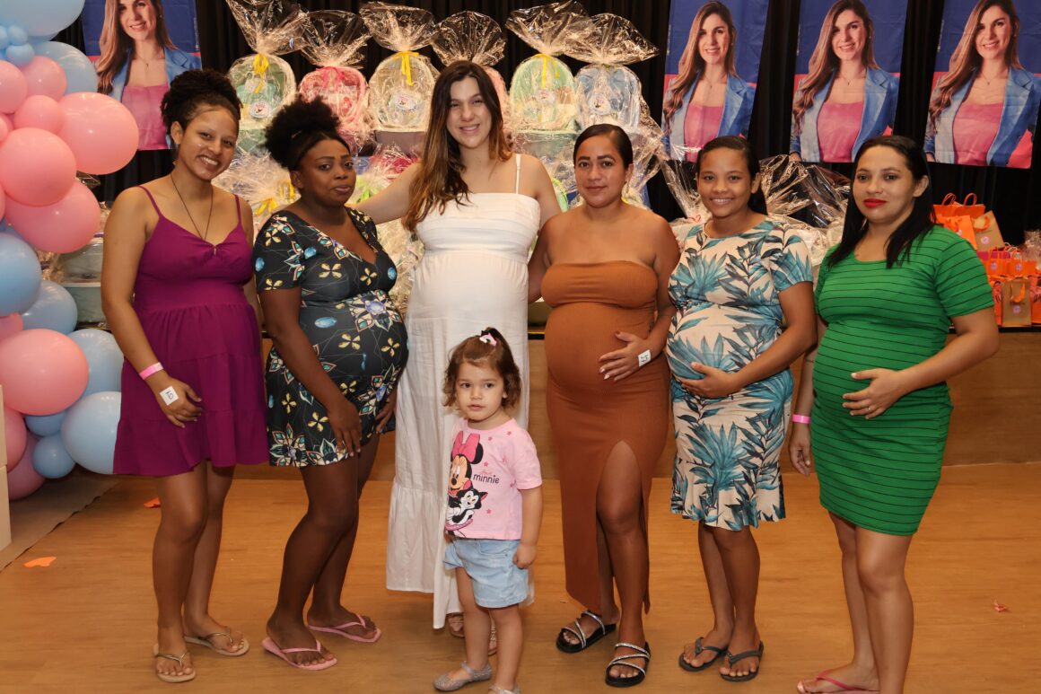 Ação especial do Dia das Mães reúne centenas de mulheres na Usina da Paz