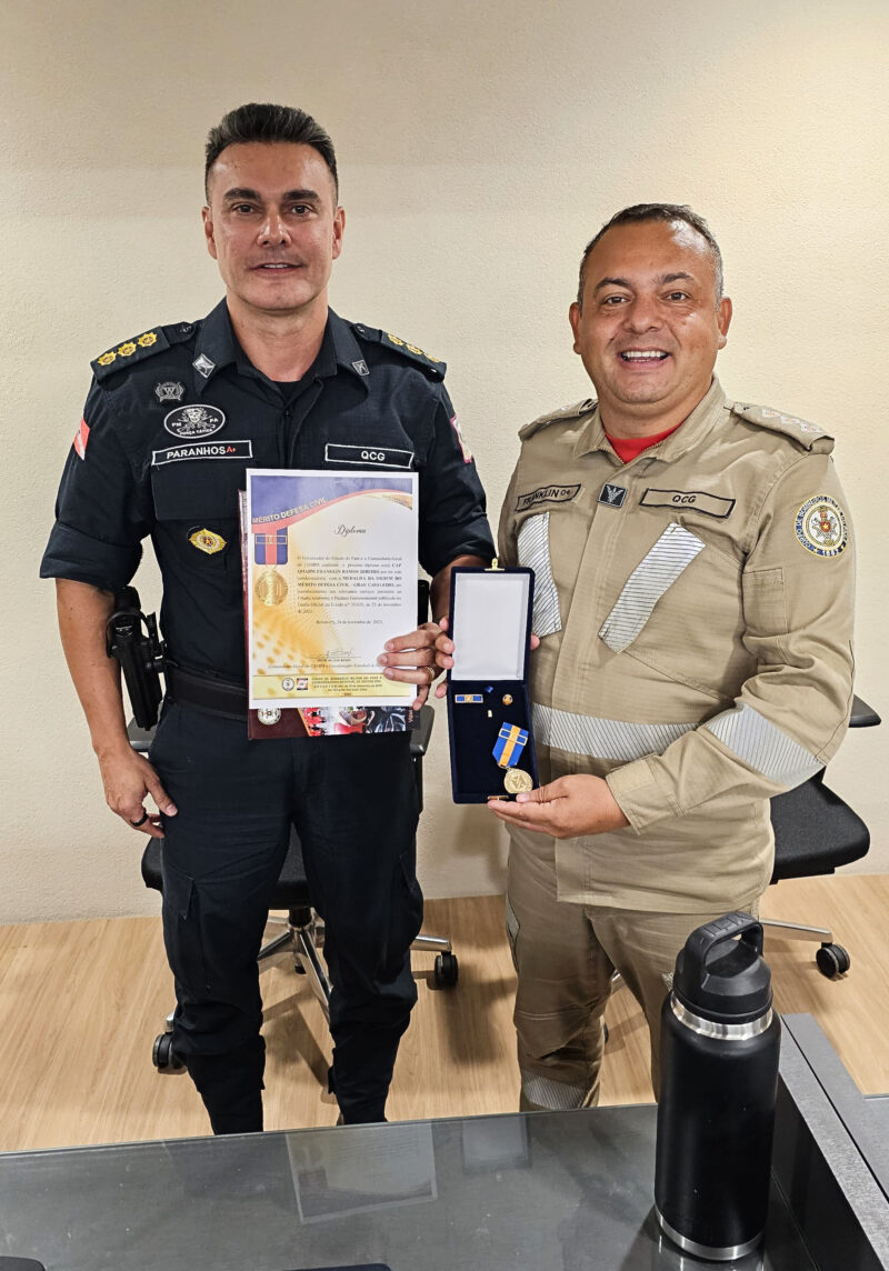 Capitão BM Frank é condecorado com Medalha da Ordem do Mérito Defesa Civil