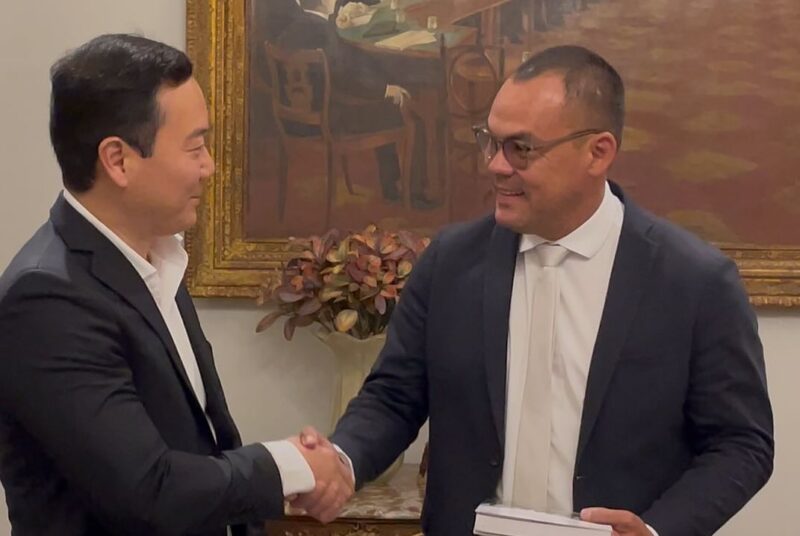 Deputado Lu Ogawa recebe Câmara Nipo-Brasileira para fortalecer parceria e cultura