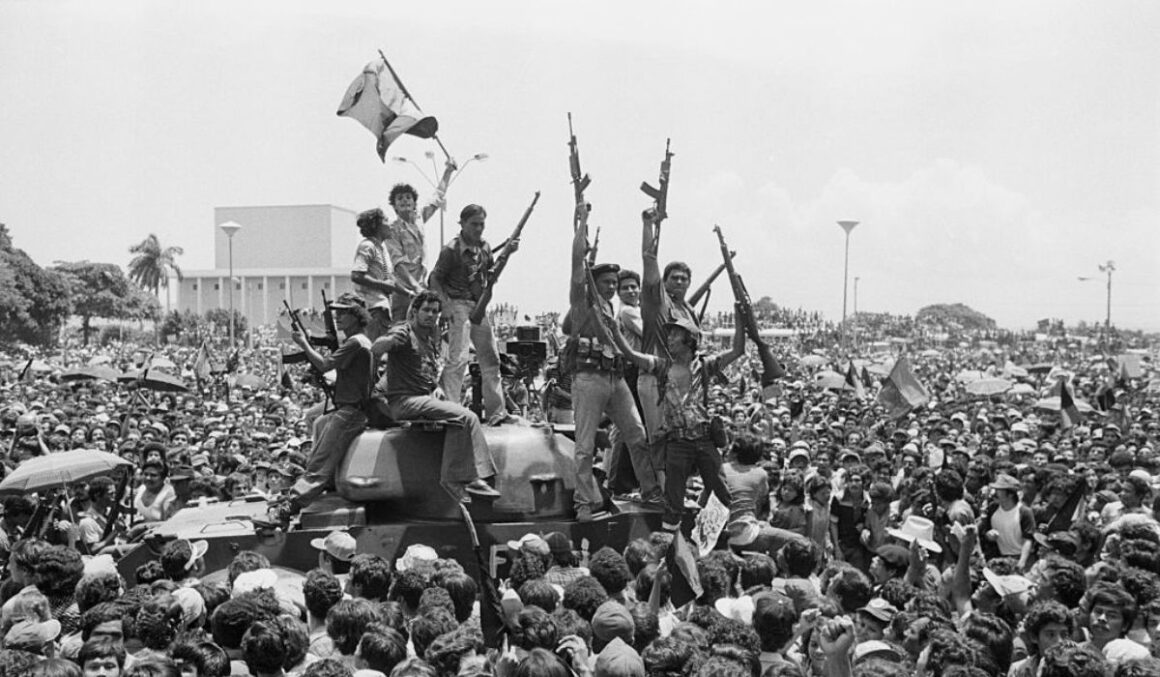 Ditaduras na Nicarágua: História e Atualidade com Daniel Ortega