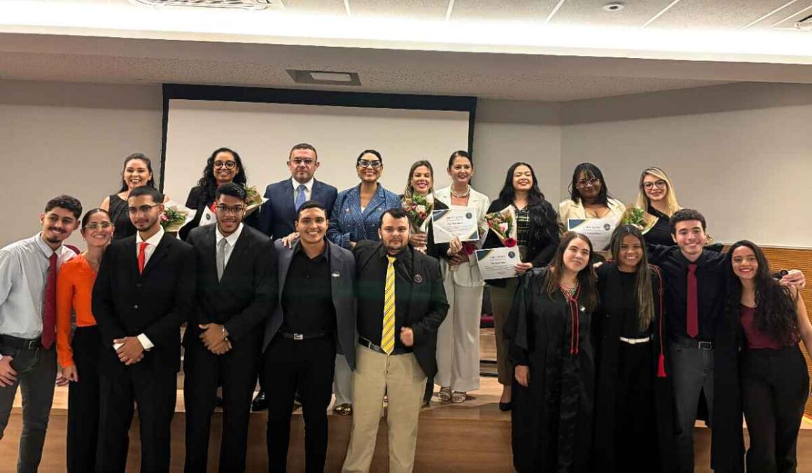 LAJOA realiza IX Júri Simulado com duelos de oratória e homenagem