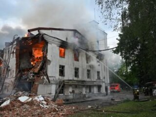 Rússia lança ataque aéreo massivo contra Kharkiv e outras cidades ucranianas: pelo menos sete mortos