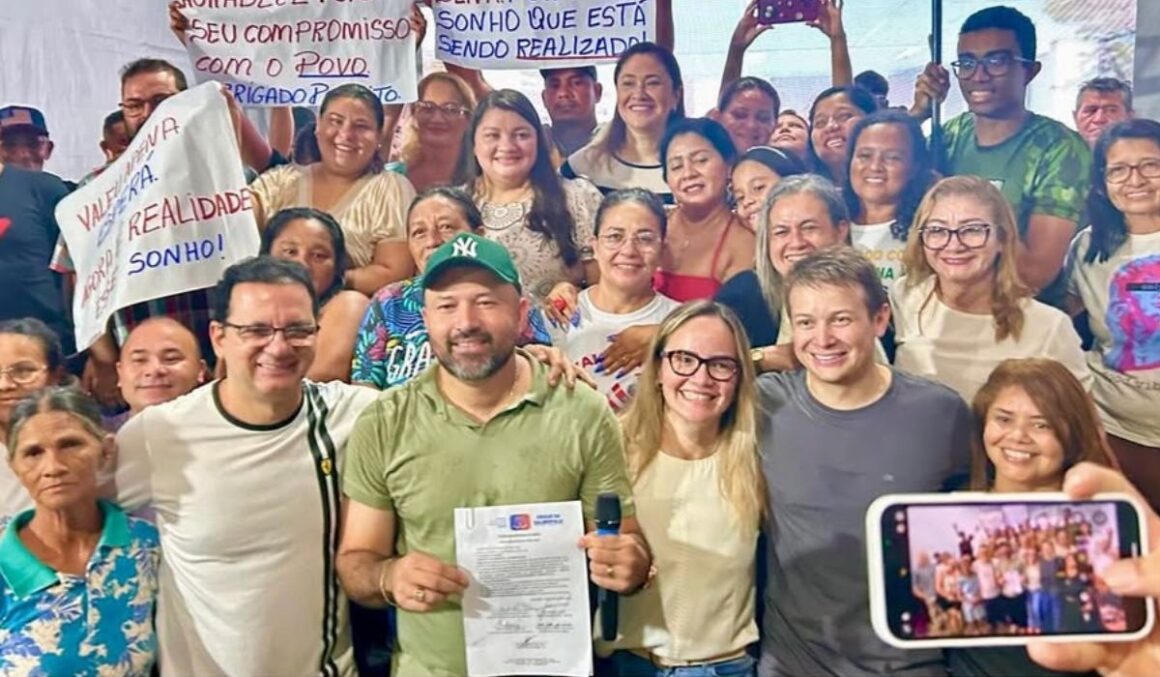 Deputado Luth Rebelo comemora assinatura da Ordem de Serviço da nova escola do bairro Califórnia em Salinópolis